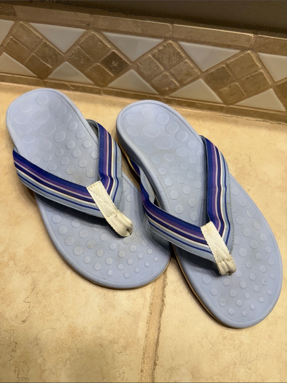orthaheel Light Blue Flip Flop Sandals with Blue and Purple Straps